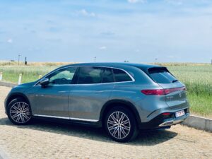 Mercedes Benz EQS SUV